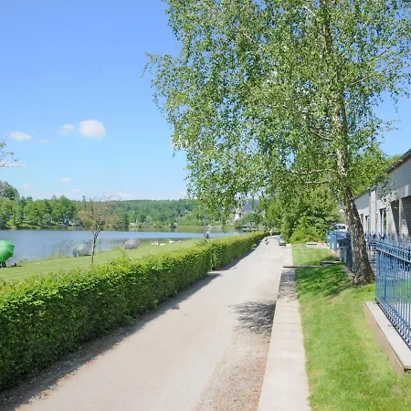Holiday home Comfortable Renovated House With A Microwave Near